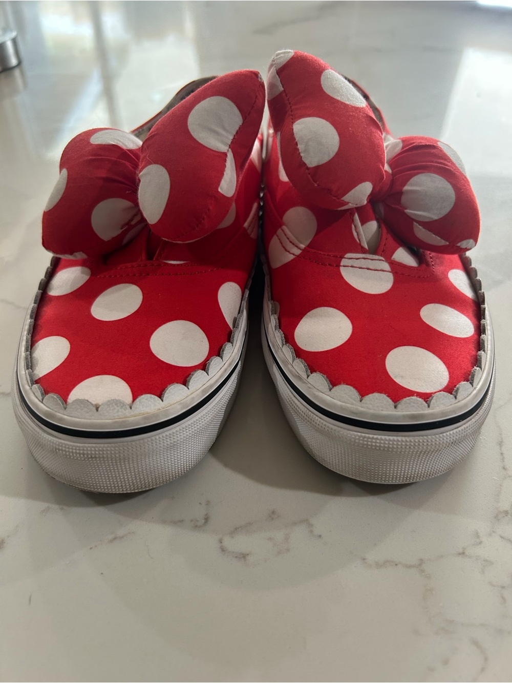 Women’s *Minnie Mouse* Vans - Picture 2 of 6